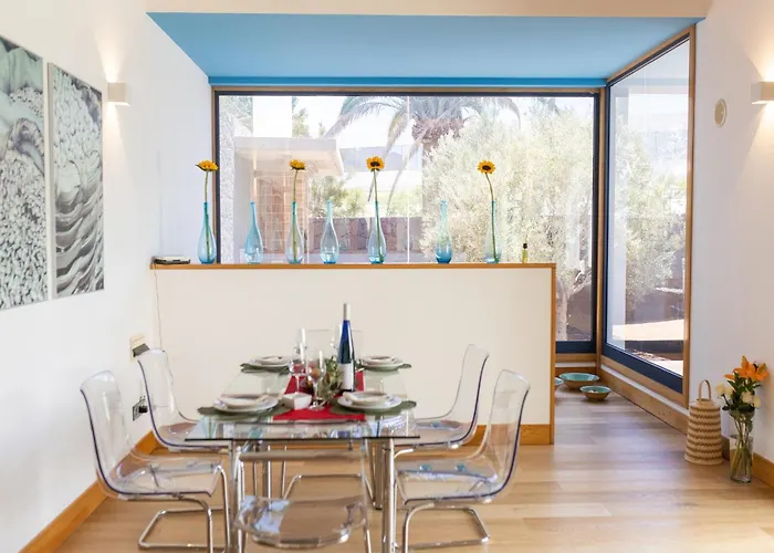 Casa de Férias Beautiful In With Pool Playa Blanca (Lanzarote)